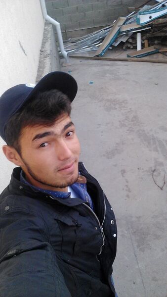  ,   Mirlan, 30 ,   ,   , c 