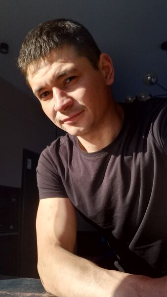  ,   Lenar, 31 ,   ,   