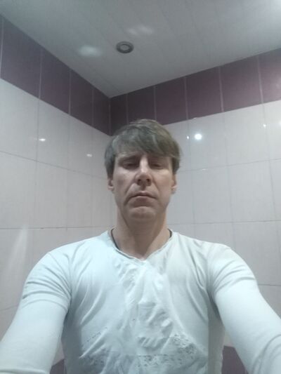  ,   Alex, 47 ,   ,   