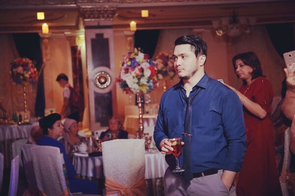  ,   Joby, 33 ,   ,   , c 