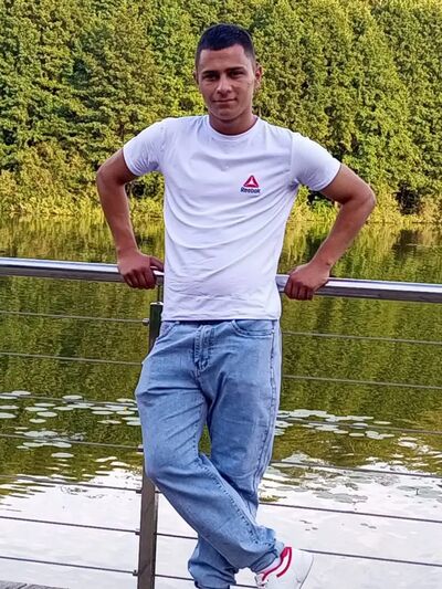  ,   Oleg, 26 ,   ,   , c 