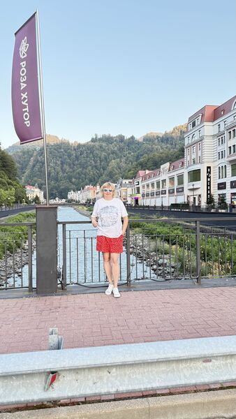  ,   Inxxena, 40 ,   ,   