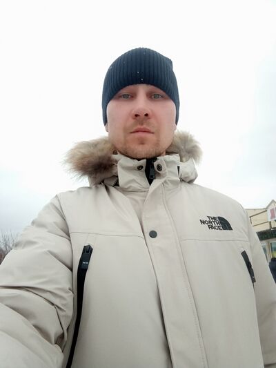  ,   Maksim, 37 ,   ,   , c , 