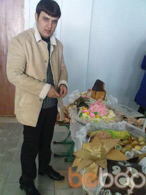  1636533  Xamid, 43 ,    