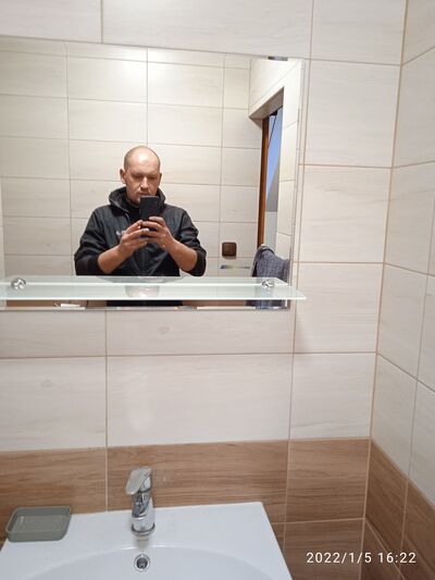  Praha,   Misha, 37 ,   ,   , c 