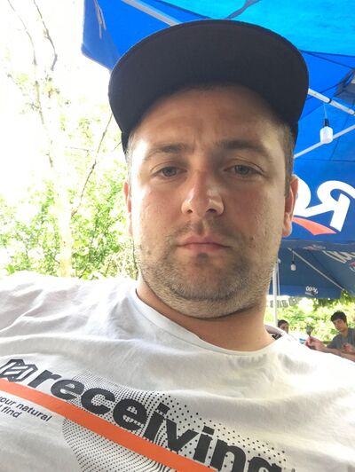  ,   Gio, 37 ,   ,   
