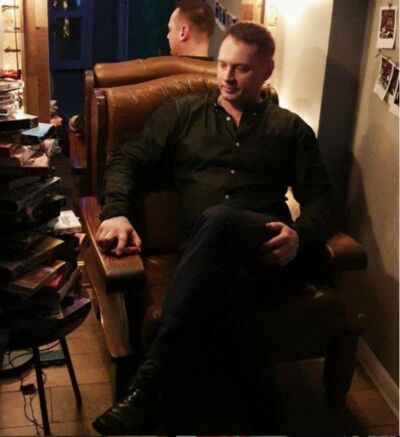  ,   Vlad, 38 ,   ,   
