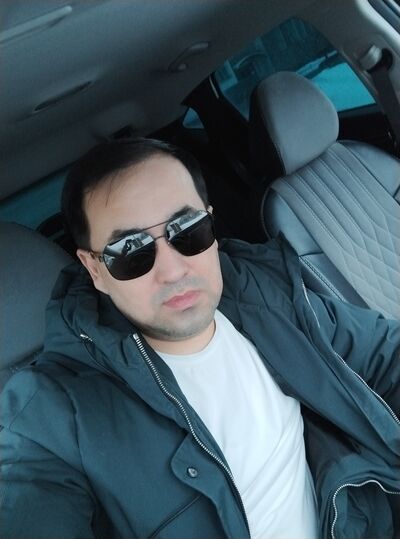  ,   Yerlan, 40 ,   ,   