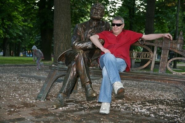  ,   Vlad, 52 ,     , c 