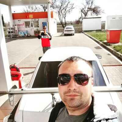  ,   Den, 33 ,     , c , 