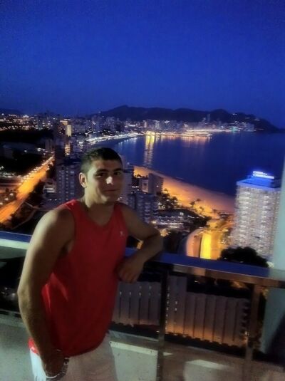  ,   Mister, 37 ,   ,   