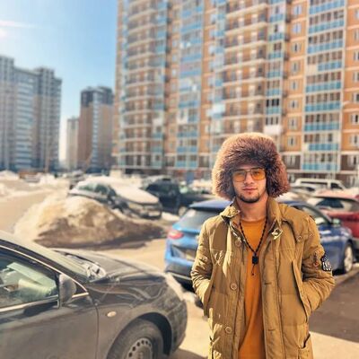  ,   Anas, 22 ,  