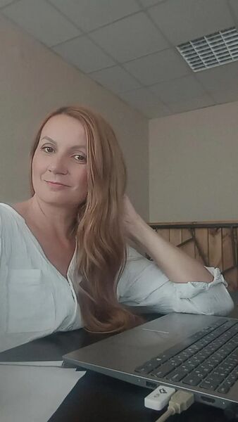  ,   Eva, 40 ,   c 