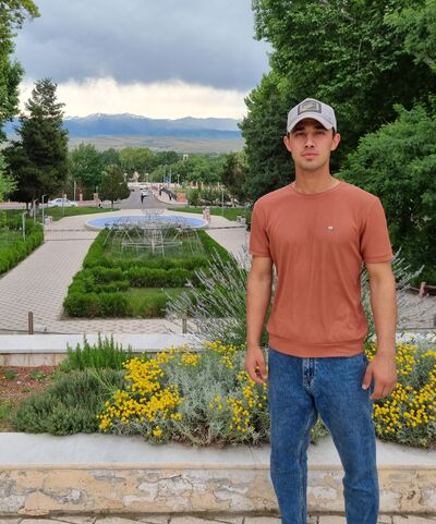  ,   Jaloliddin, 22 ,   ,   