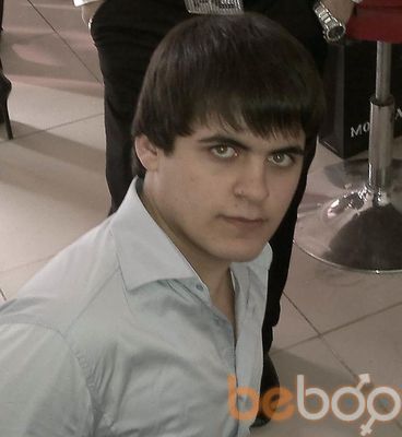  ,   Huseyn, 34 ,  