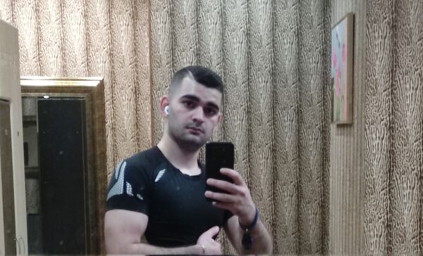 ,   Bhjtiuwko, 24 ,   ,   