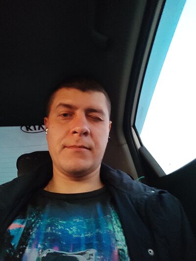 ,   Ser Alex, 32 ,   ,   