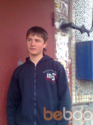  -,   Denis, 32 ,   