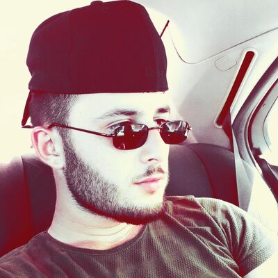  ,   David, 28 ,   ,   
