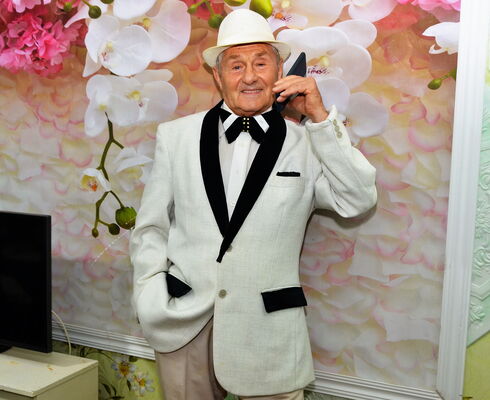  ,   , 61 ,   ,   , c 