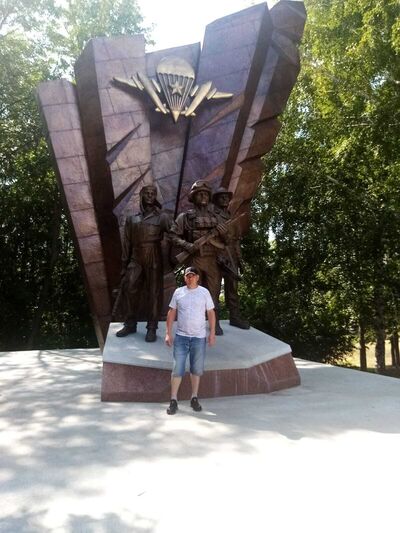  ,   Yury, 40 ,   ,   