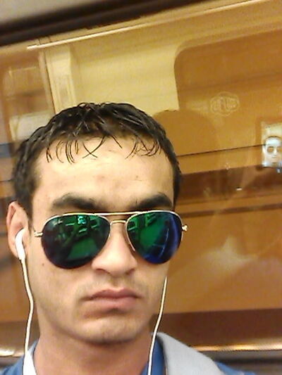  ,   Farrux, 37 ,   ,   , c 