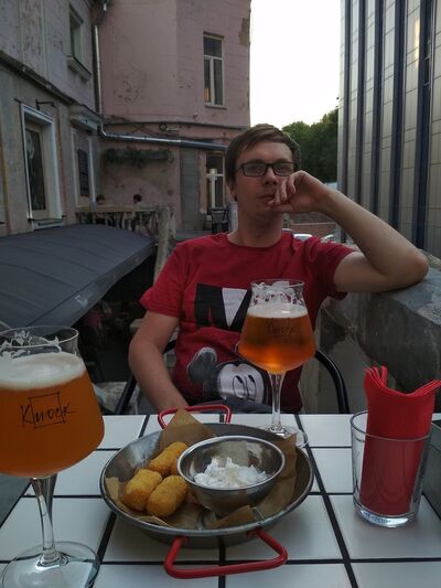  --,   Simon, 33 ,   ,   , c 