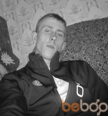  ,   Ivan, 33 ,  