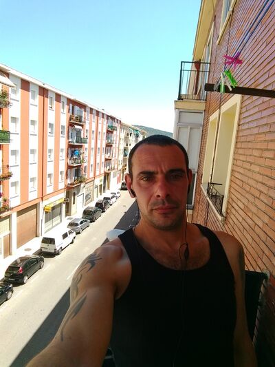  Pamplona,   Radik, 44 ,   ,   , c 