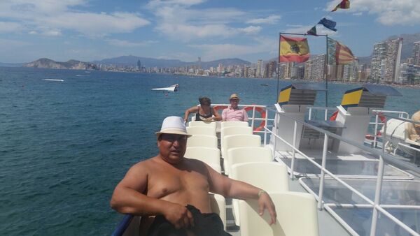  ,   Ricardas, 56 ,   ,   