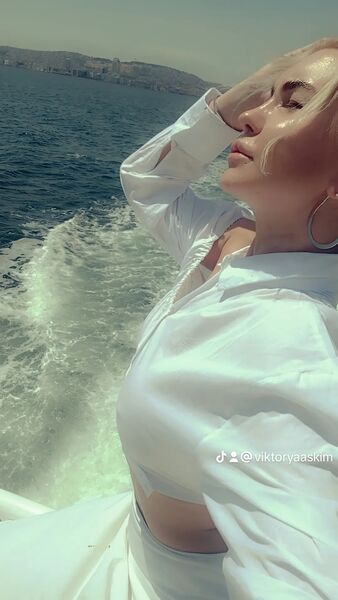  ,   Valeriya, 36 ,   ,   