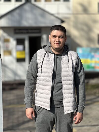  ,   Rus, 27 ,   ,   