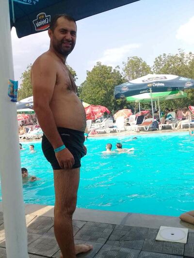  ,   Eugen, 42 ,   