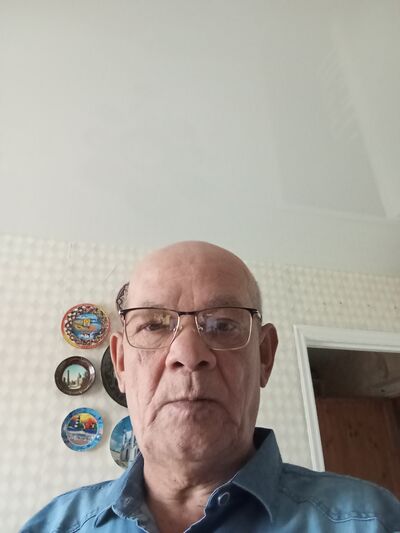  ,   Kamal, 64 ,   ,   