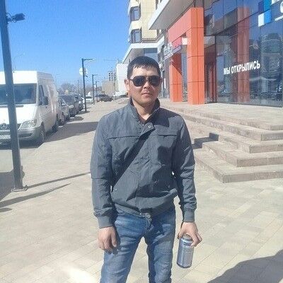  ,   Dimon, 34 ,   