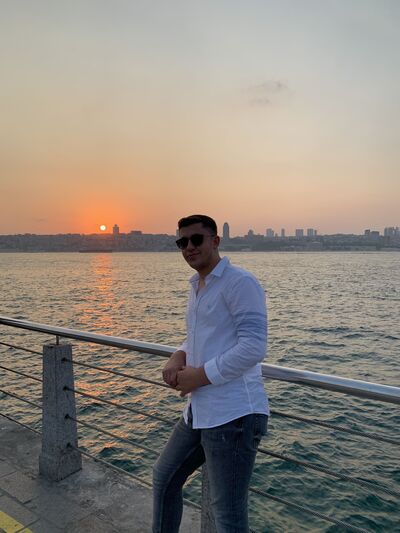  ,   Mehmet, 28 ,   ,   