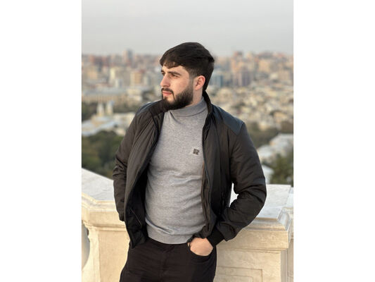  ,   Zaur, 26 ,   