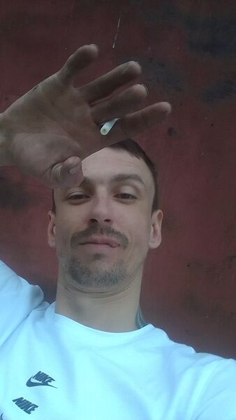  ,   Gad, 35 ,   ,   