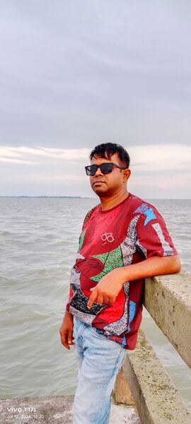  Dhaka,   Farhid, 35 ,   ,   , c 