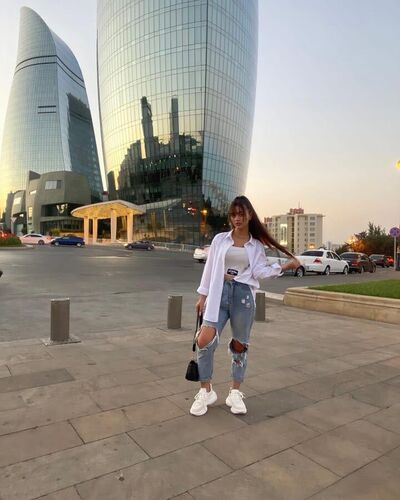  ,   Sehla, 19 ,   ,   