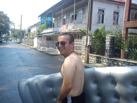  ,   Gio, 33 ,   ,   , c 