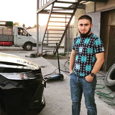  ,   Adam, 24 ,   ,   , c 
