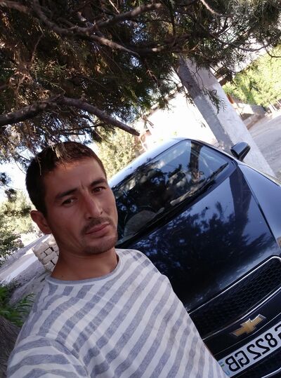  ,   Baxtiyor, 37 ,  