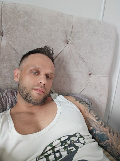  ,   Anton, 40 ,   c 