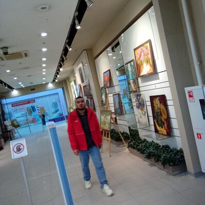 ,   Tayson, 28 ,   ,   , c 