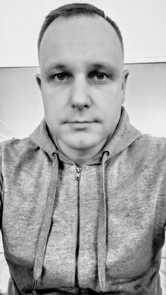  ,   Andrej, 47 ,   ,   , c 