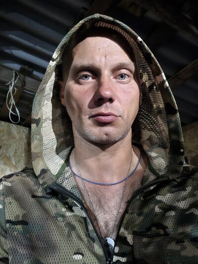  ,   Denis, 39 ,   ,   , c , 