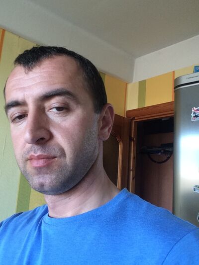  -,   Sharifon, 42 ,   ,   , c 