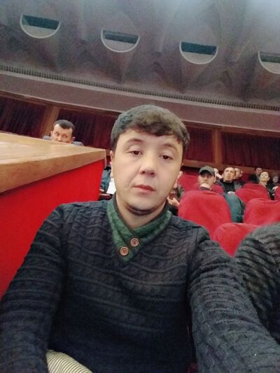  ,   Maksim, 37 ,   ,   , c 