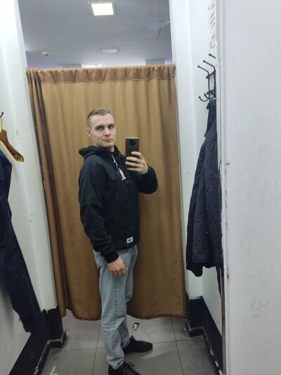  ,   Vlad, 35 ,   ,   